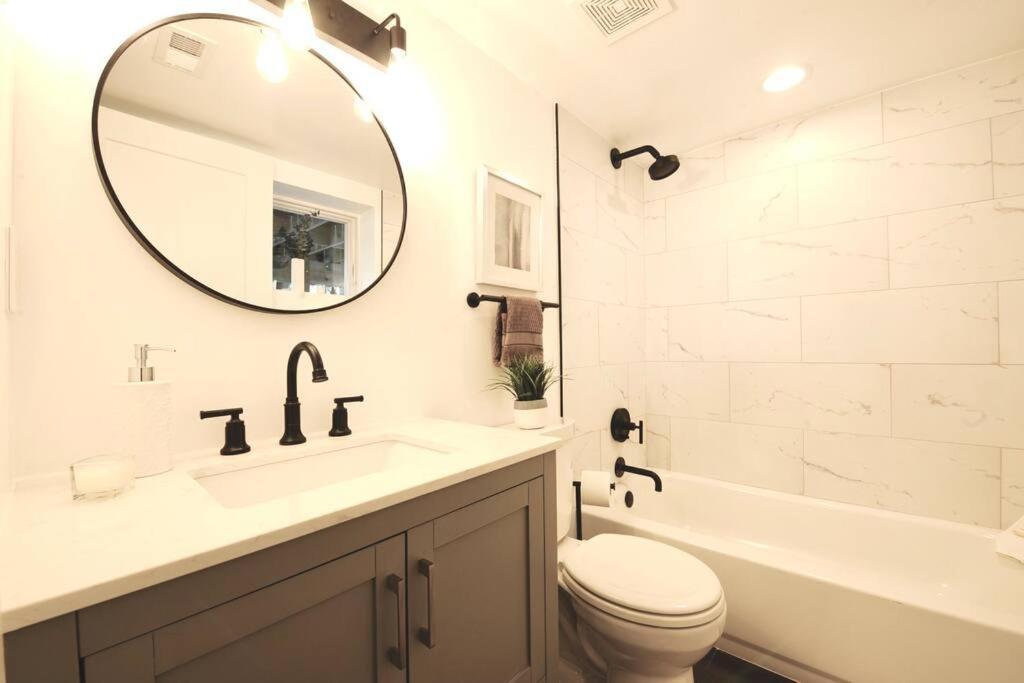 Cherry Blossom Townhouse, Easy Dc Access Washington Exteriér fotografie